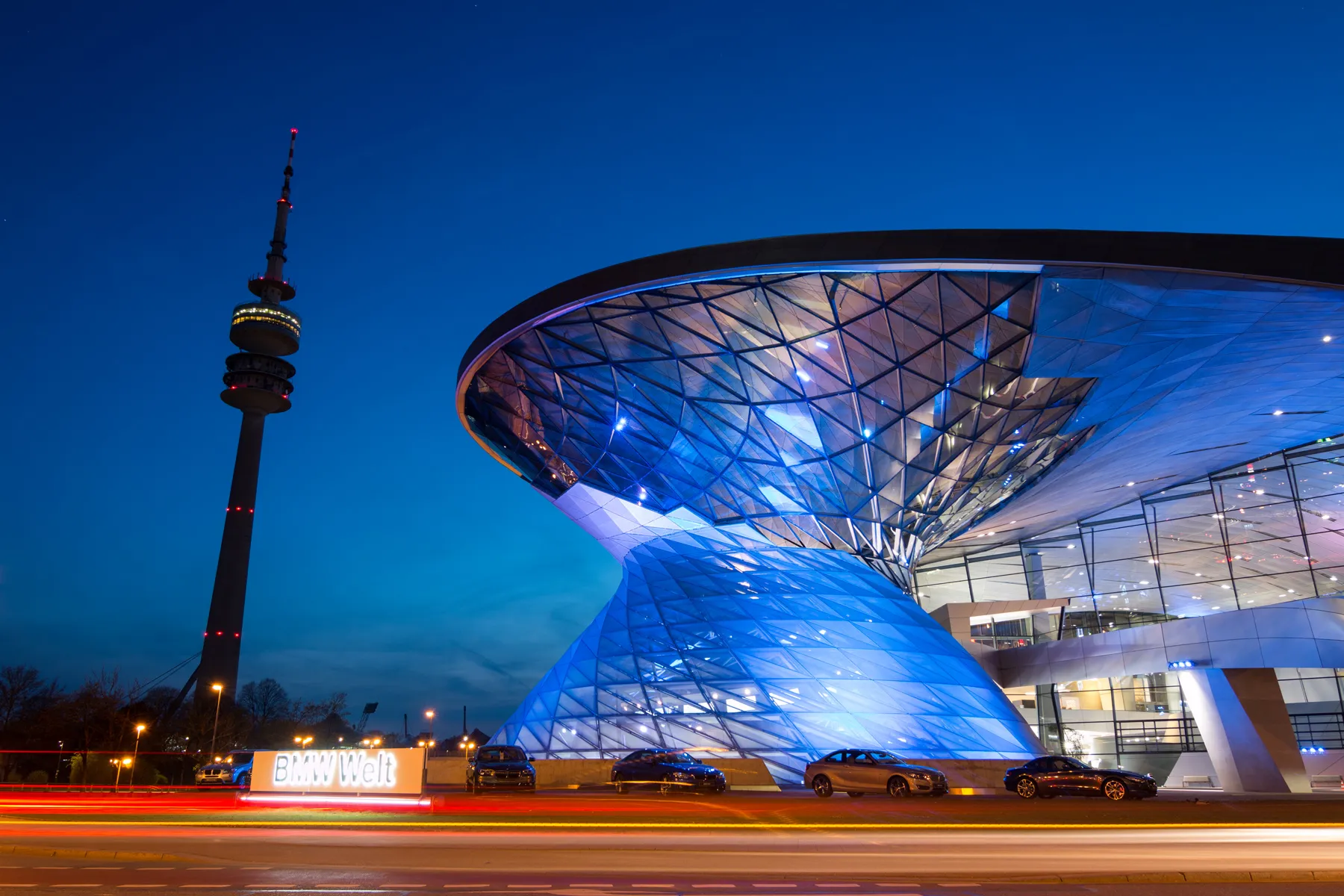 BMW Welt معماری پارامتریک